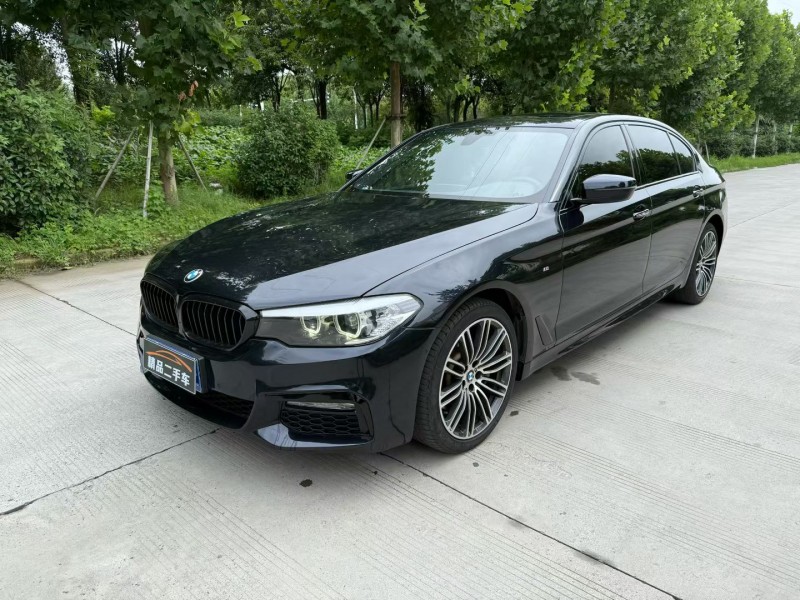 徐州17年宝马5系3