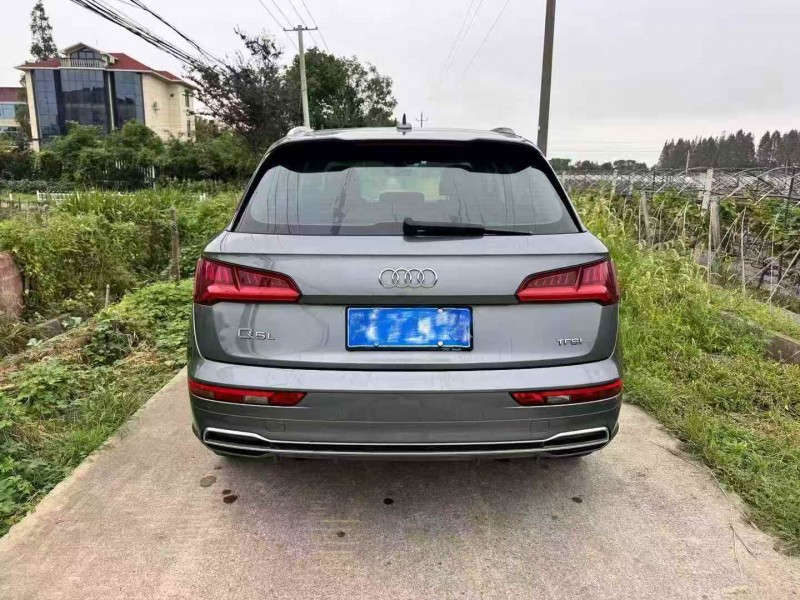 宁波20年奥迪Q59