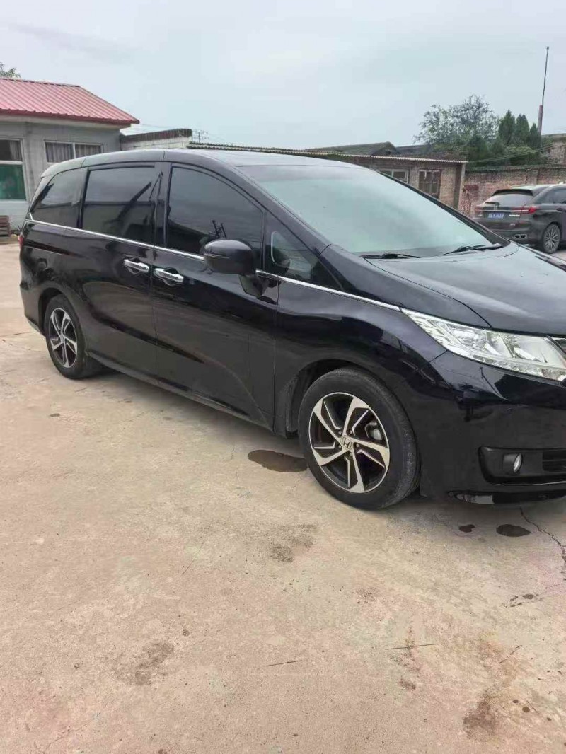 晋中18年本田奥德赛2