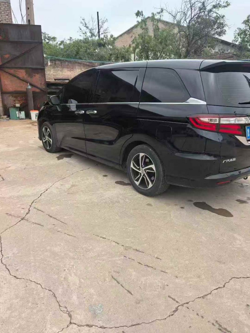 晋中18年本田奥德赛7