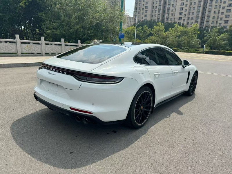 徐州23年保时捷帕拉梅拉5