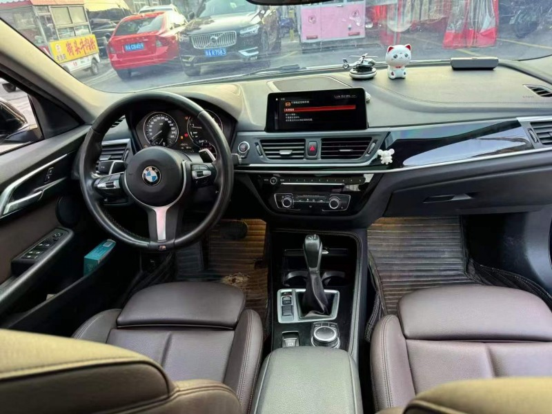 贵阳19年宝马1系9