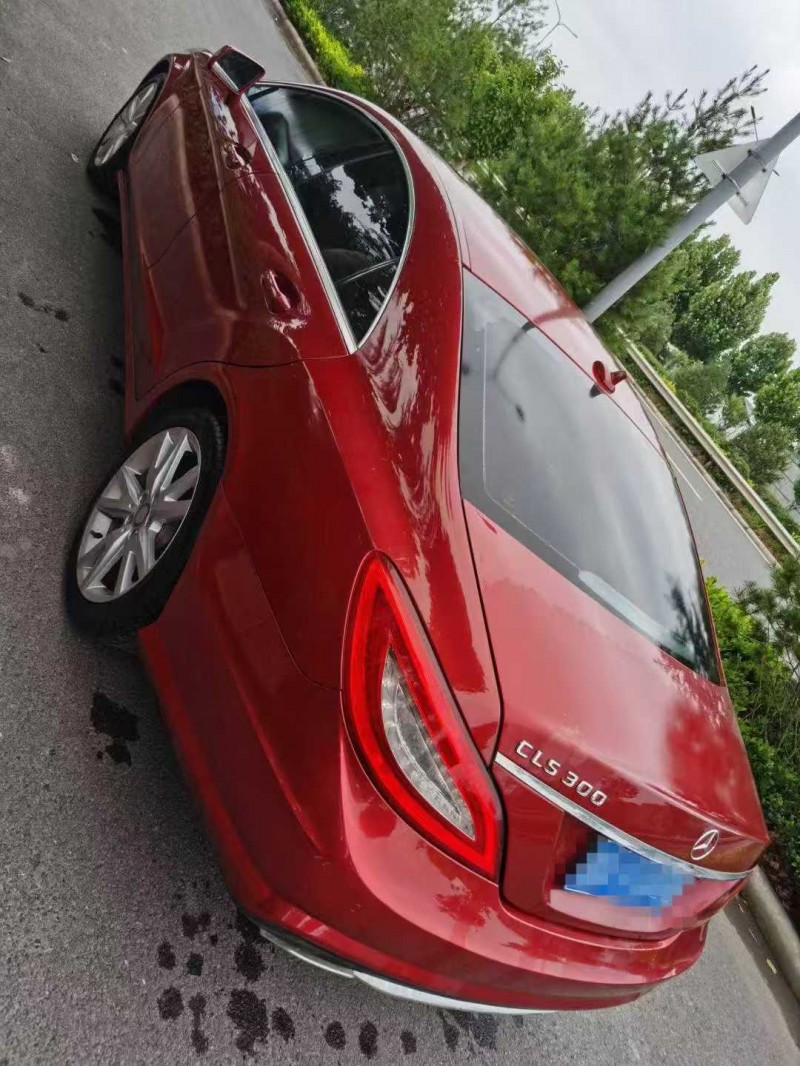 临沂14年奔驰CLS8