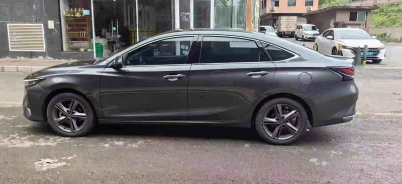 贵阳23年长安汽车锐程2