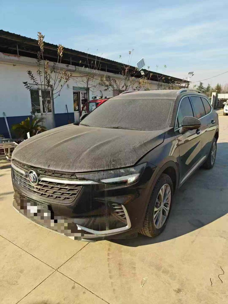 临沂22年别克昂科威2