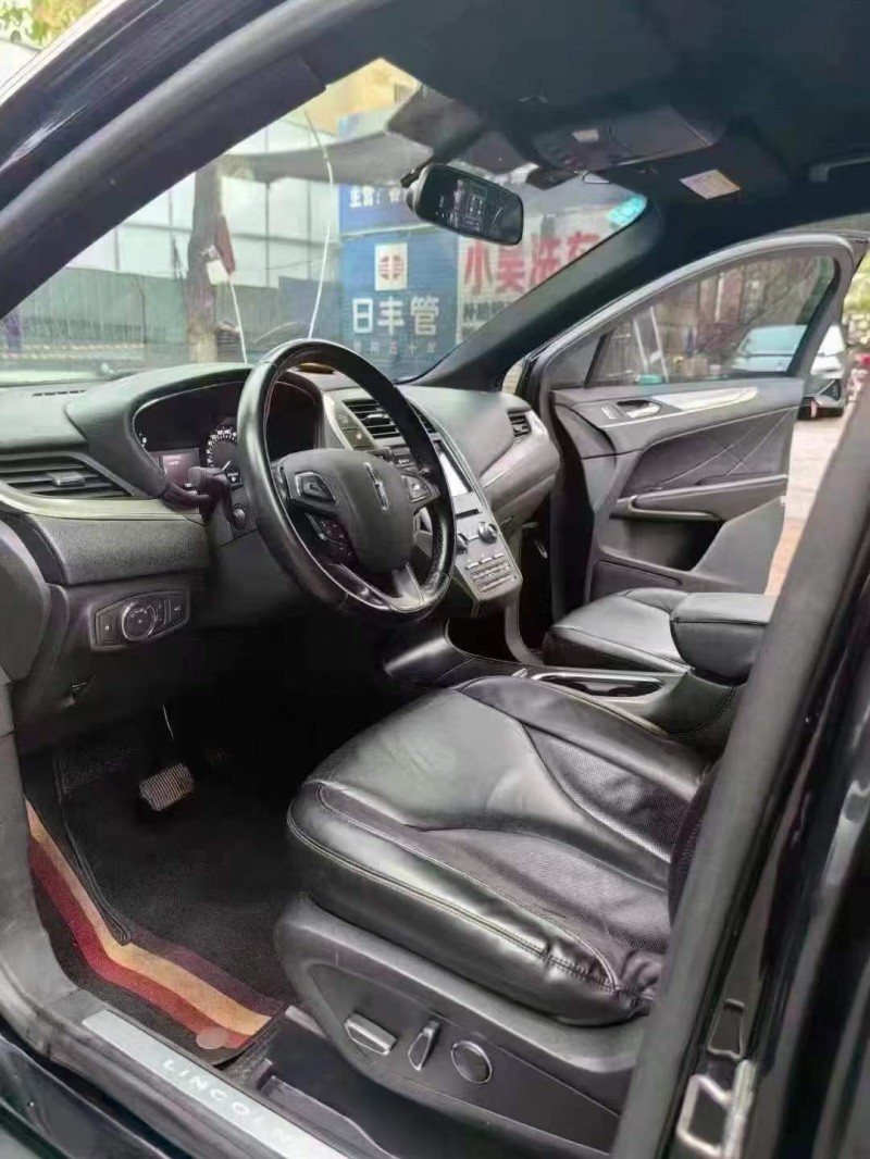 贵阳16年林肯MKC6