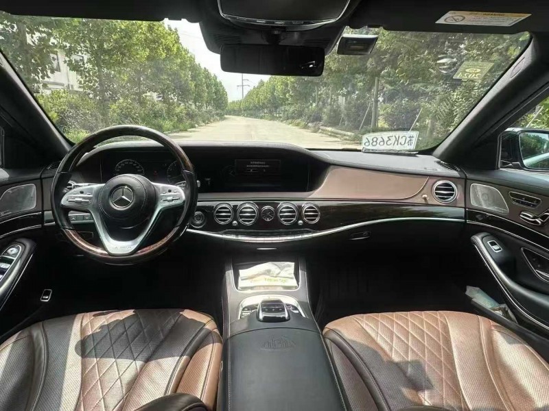 徐州18年奔驰迈巴赫S级5