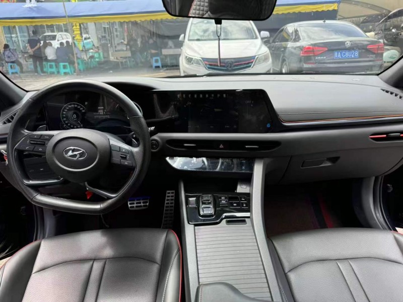 贵阳20年现代索纳塔7