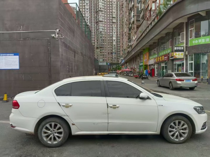 贵阳17年大众朗逸8