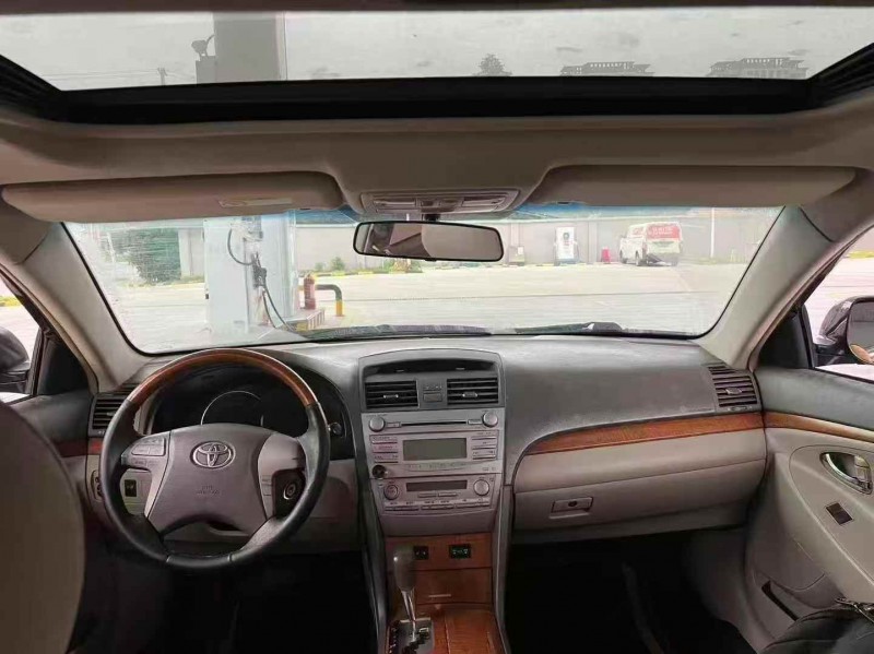 苏州13年丰田凯美瑞3