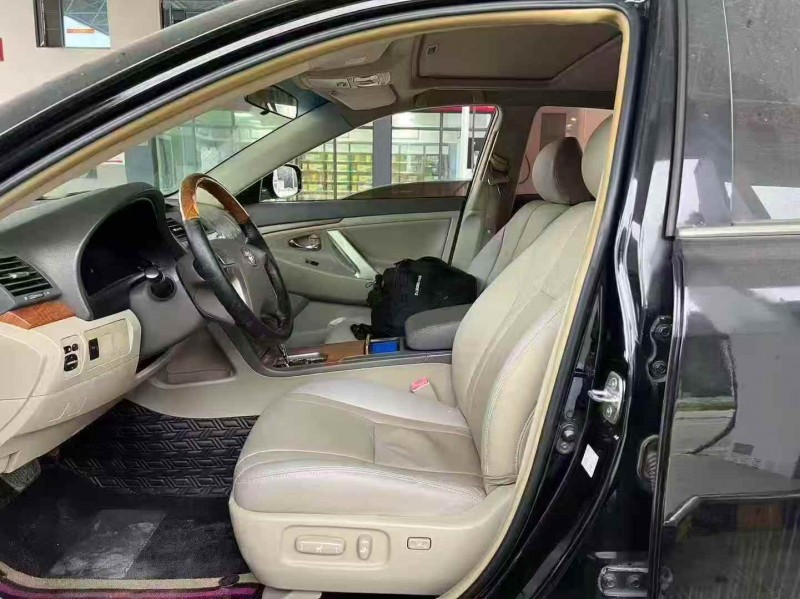 苏州13年丰田凯美瑞4