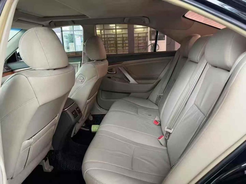 苏州13年丰田凯美瑞5