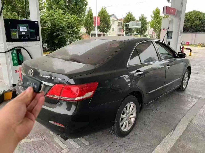 苏州13年丰田凯美瑞6