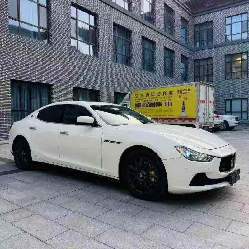 金昌16年玛莎拉蒂Ghibli2