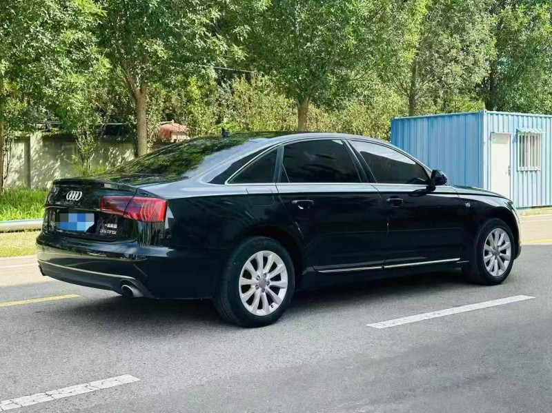 济宁14年奥迪A6L8
