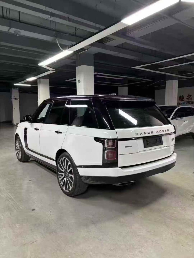 湘潭17年路虎揽胜行政8