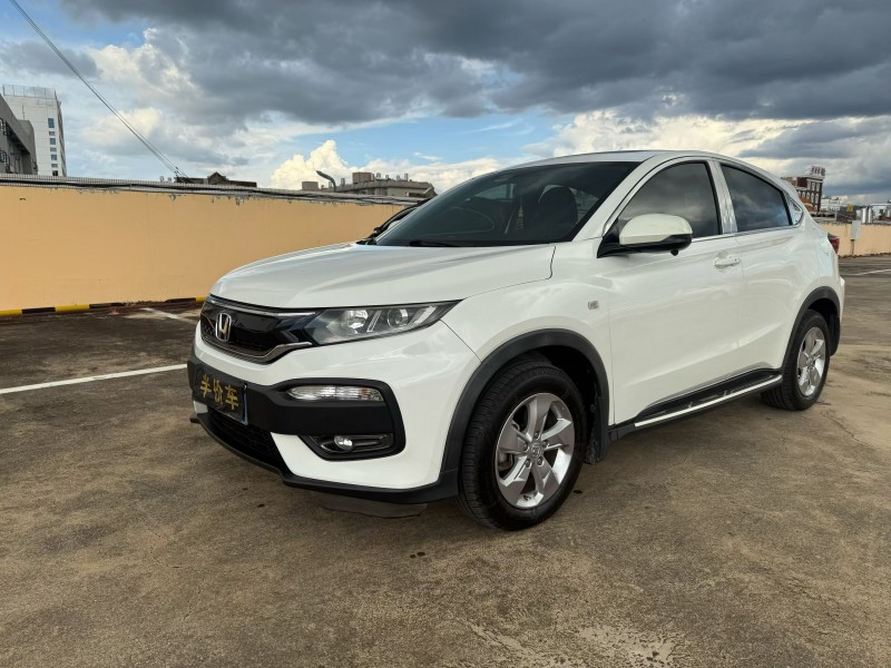 玉溪17年本田XRV2