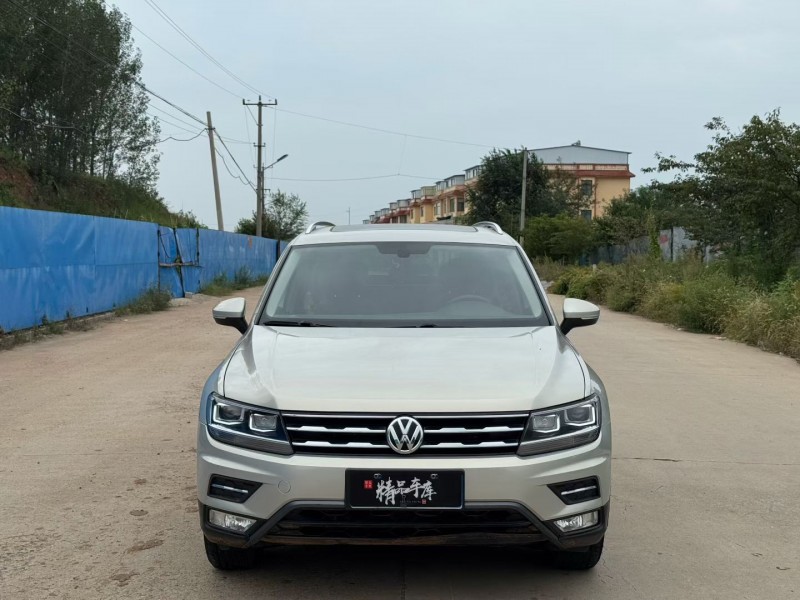 青岛18年大众途观1