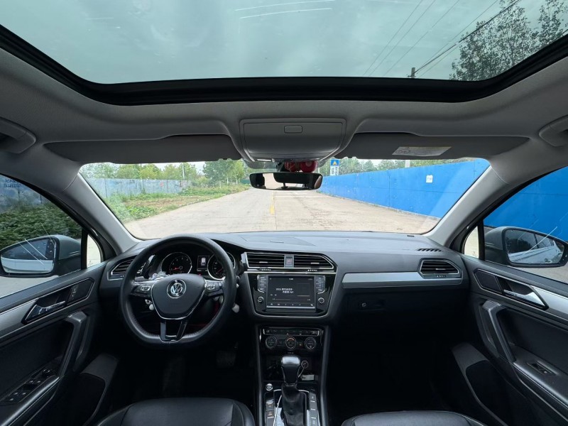 青岛18年大众途观4