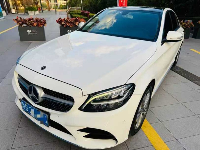 深圳19年奔驰C2