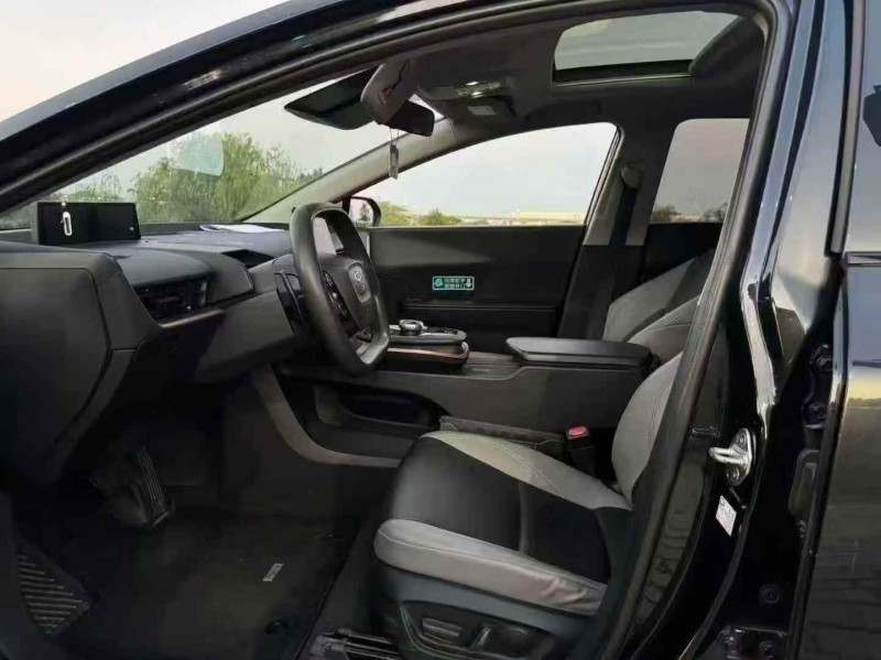 湖州23年丰田BZ3Pro6