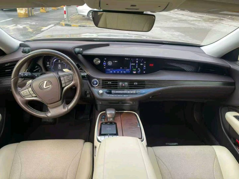 德州18年雷克萨斯LS5