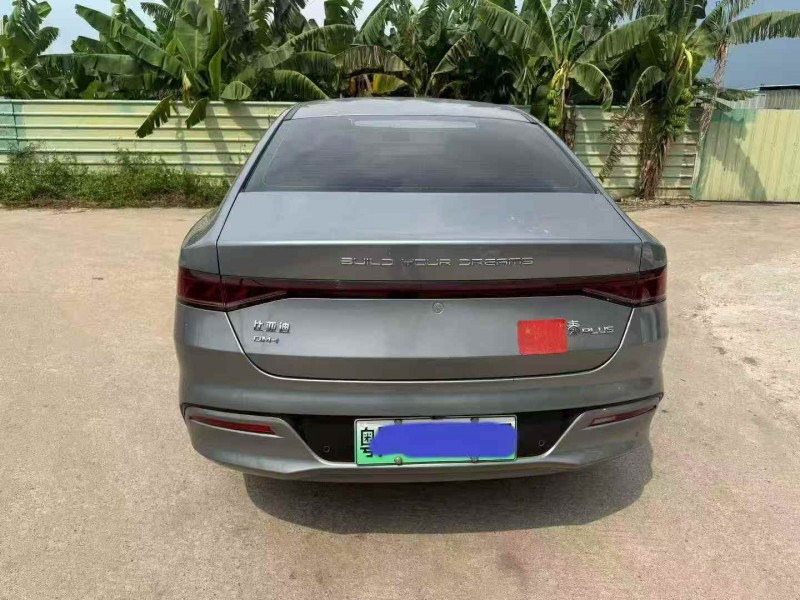 广州22年比亚迪秦9