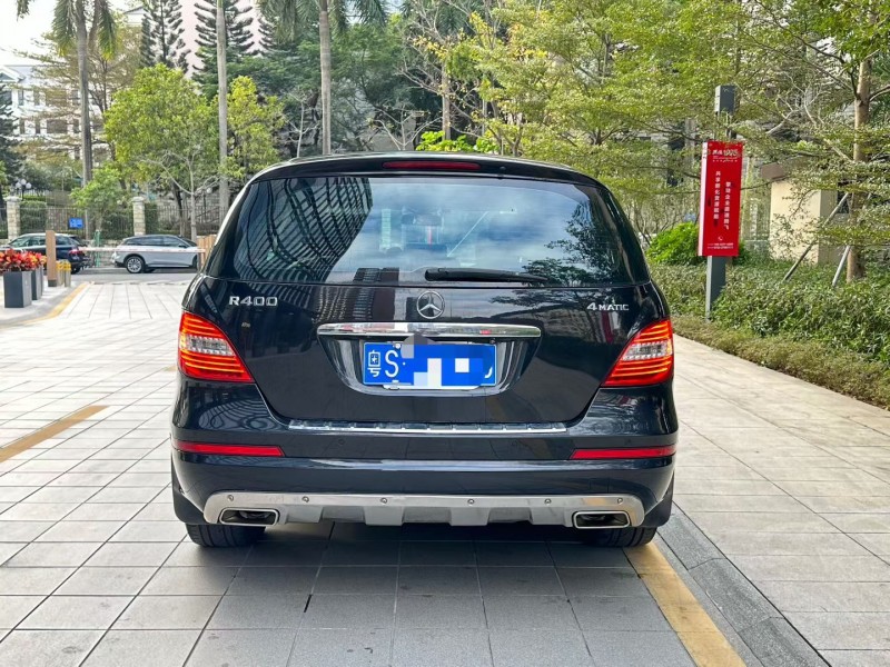 深圳14年奔驰R9