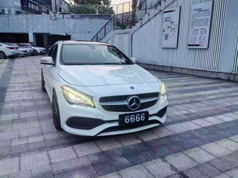 赣州17年奔驰CLA3