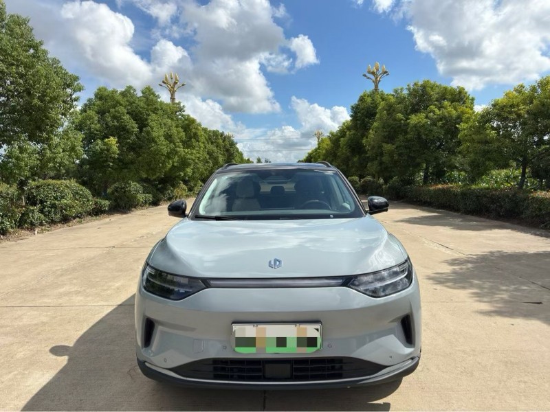 盐城24年零跑汽车C111