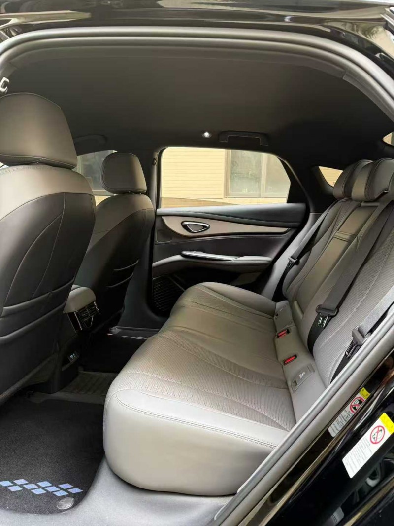 佛山24年比亚迪海豹9