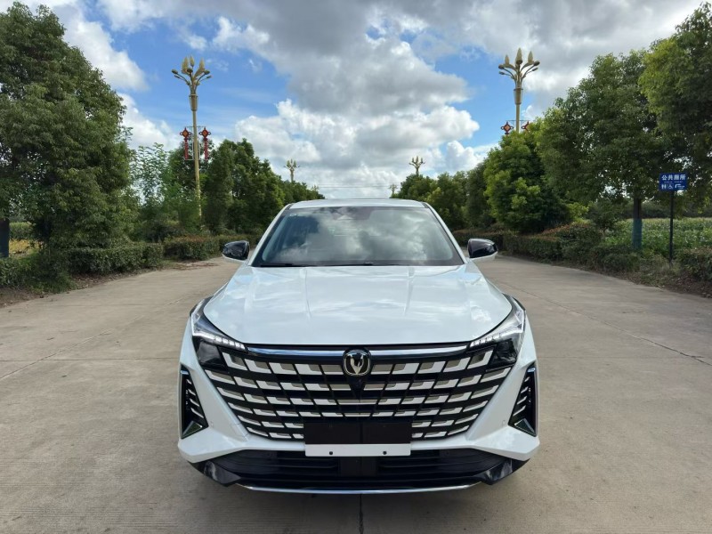 盐城25年长安汽车UNI1