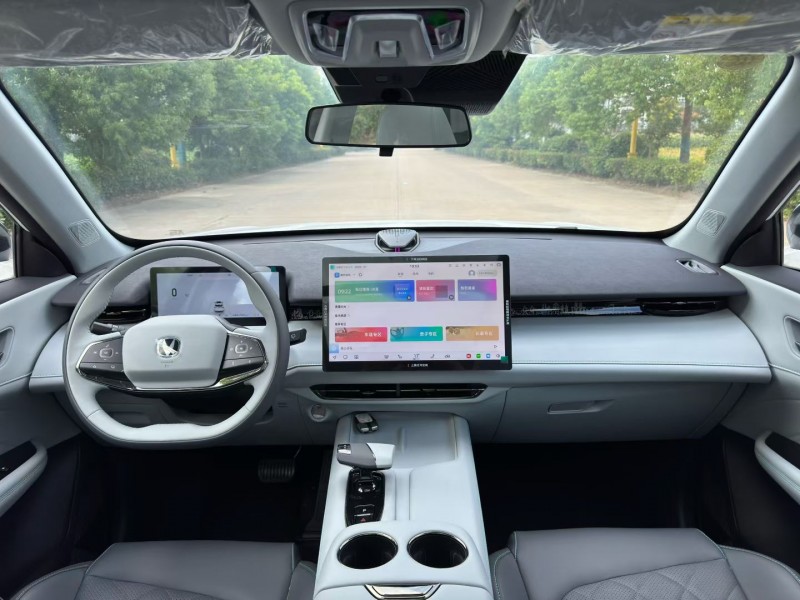 盐城25年长安汽车UNI9