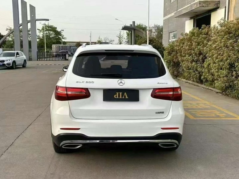 宿迁18年奔驰GLC9