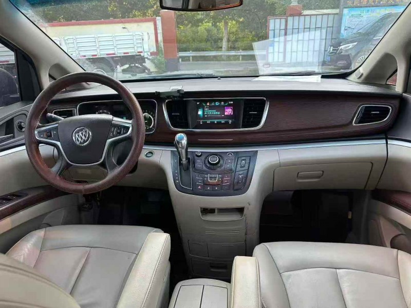 淄博17年别克GL84