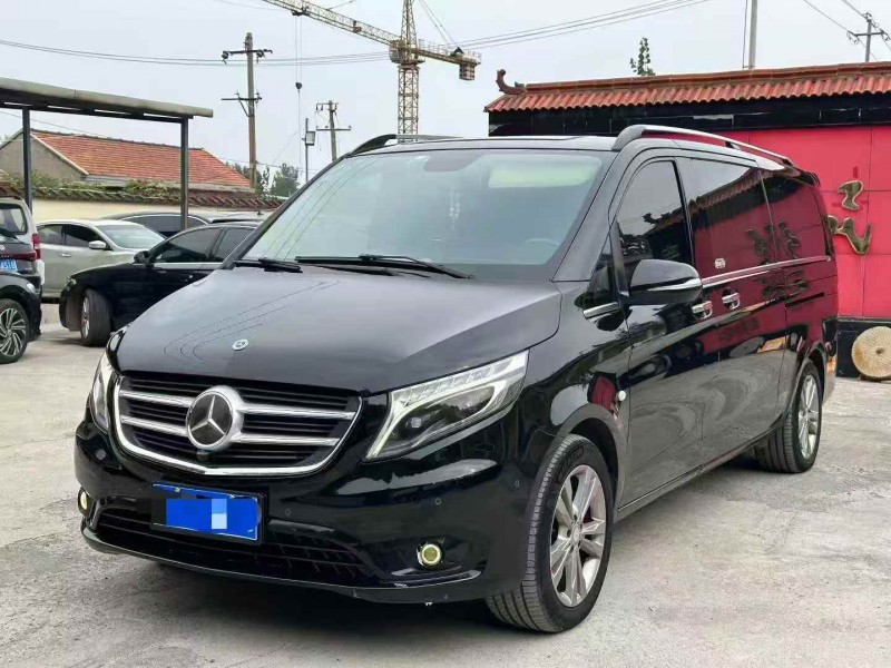 淄博18年奔驰威霆3