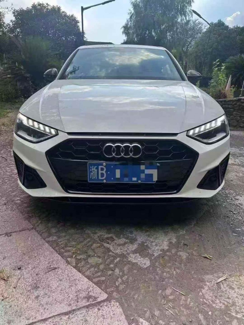嘉兴23年奥迪A4L1