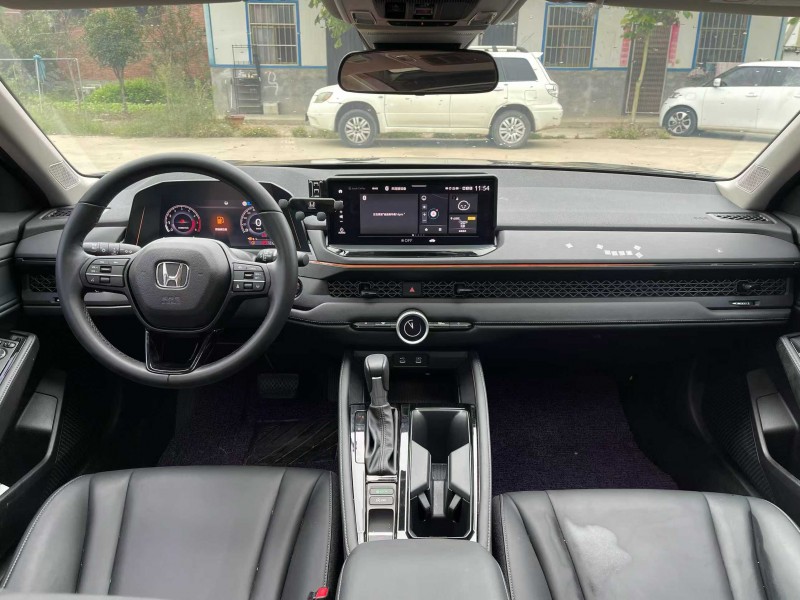 焦作23年本田雅阁5