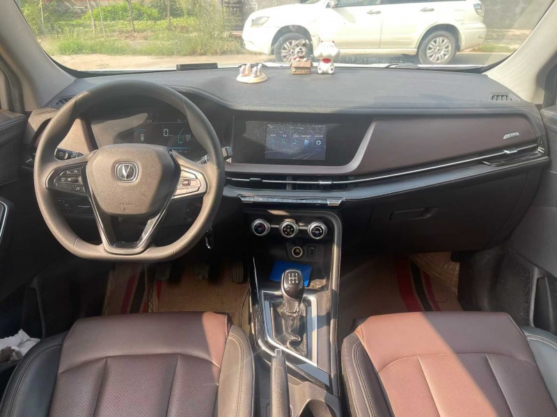 焦作20年长安汽车CS155