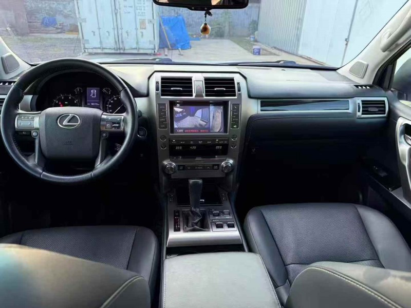 济宁17年雷克萨斯GX4