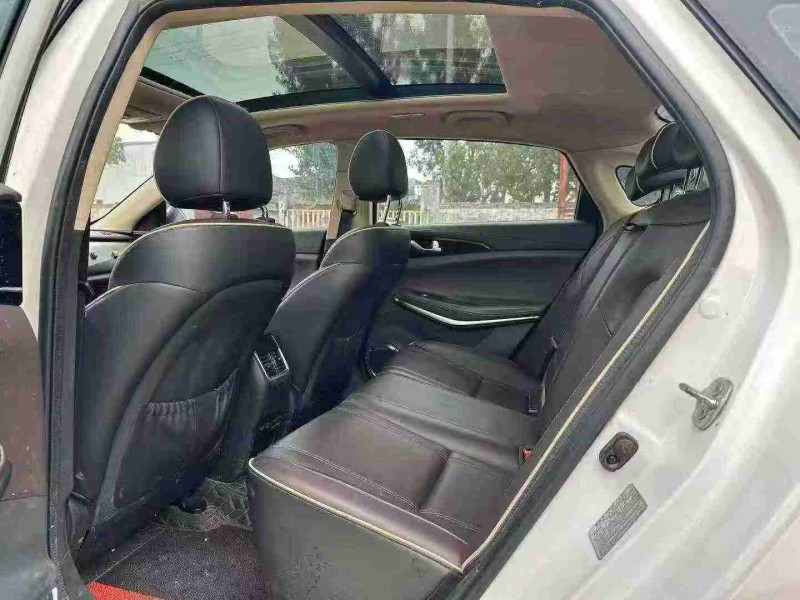 焦作19年长安汽车睿骋6