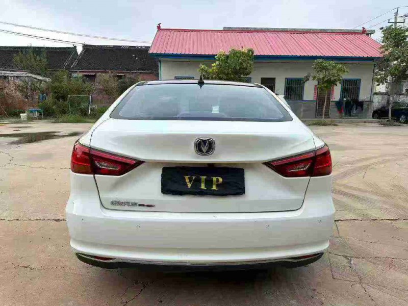 焦作19年长安汽车睿骋9