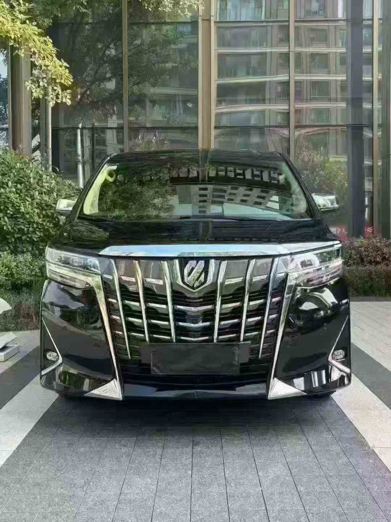 徐州18年丰田埃尔法1