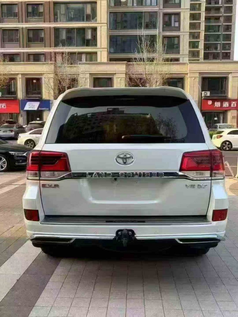 徐州19年丰田兰德酷路泽9