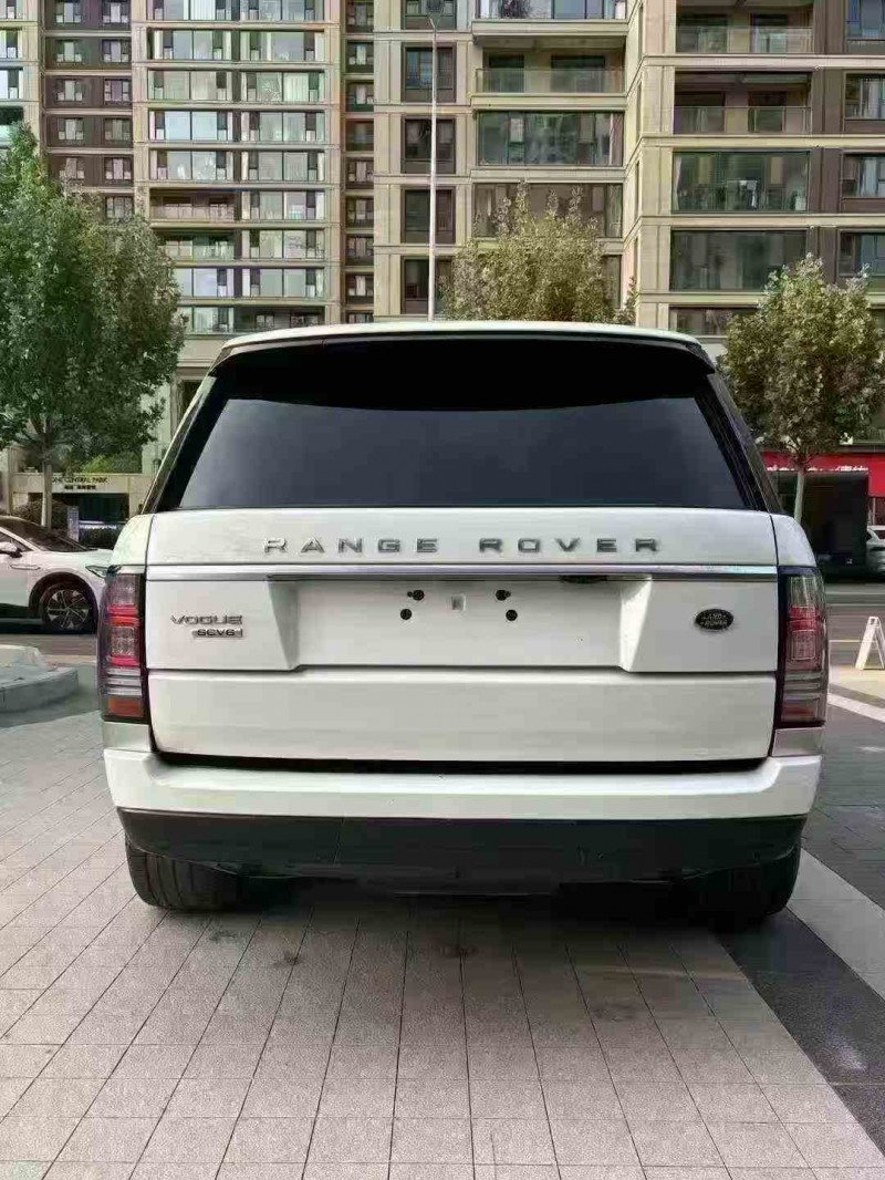 徐州16年路虎揽胜行政9