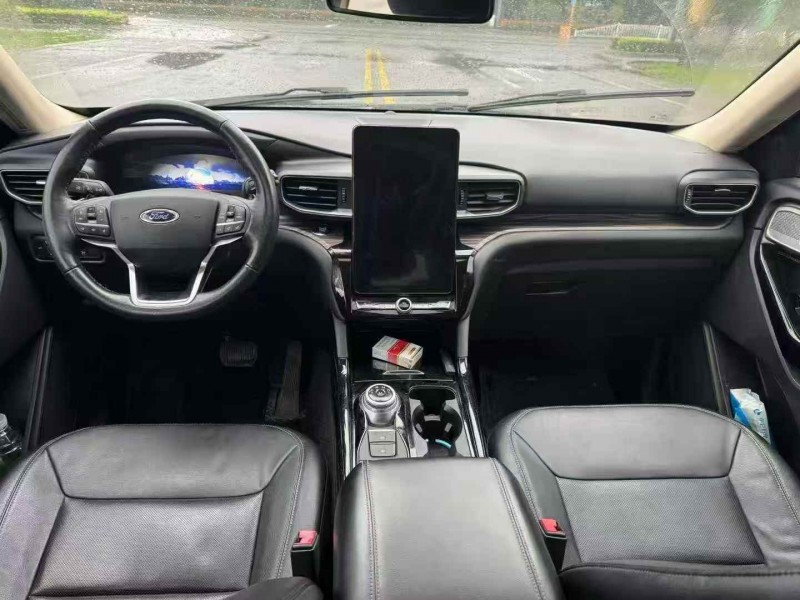 平顶山20年福特探险者4