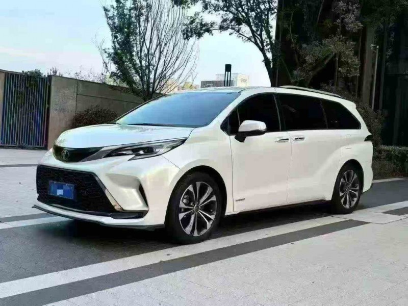 徐州23年丰田格瑞维亚3