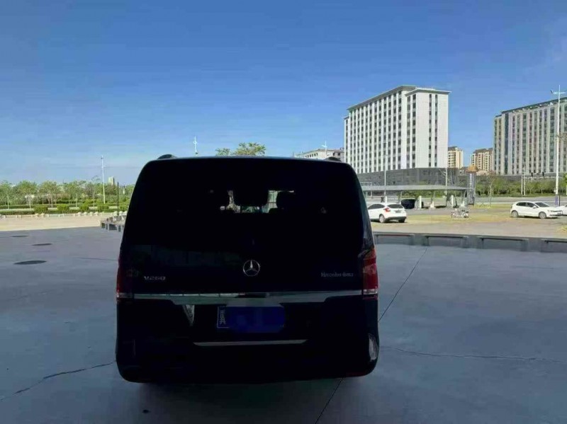 石家庄17年奔驰V9