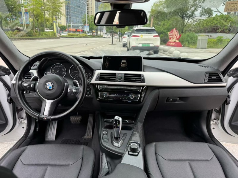 阳江17年宝马3系3