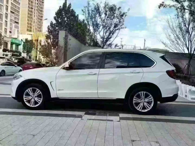 徐州17年宝马X58